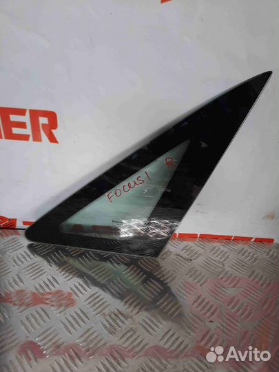 Стекло боковое треугольник Ford Focus 1 USA