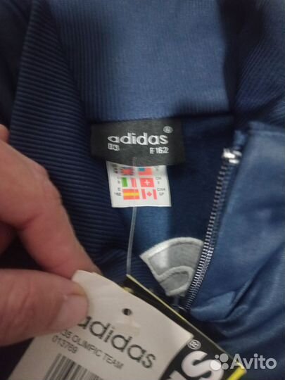 Спортивный костюм adidas