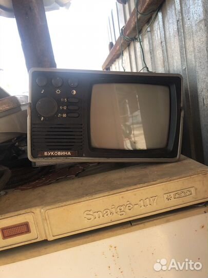 Приемник телевизионный