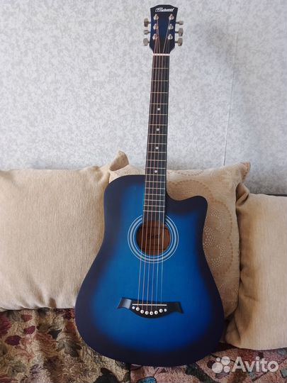 Продам гитару
