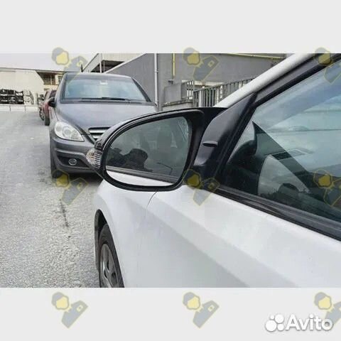 Накладка зеркала Toyota Camry 50 камри 55