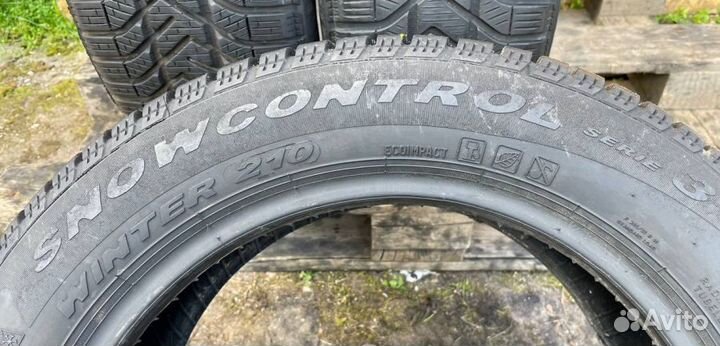 Pirelli Winter 210 SnowControl Serie III 205/55 R16