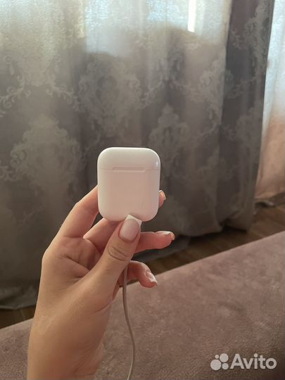 Наушник airpods 2 правый с кейсом