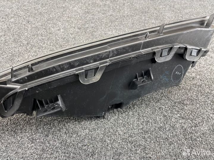 Повторитель в бампер правый Lexus Rc300 ASC10