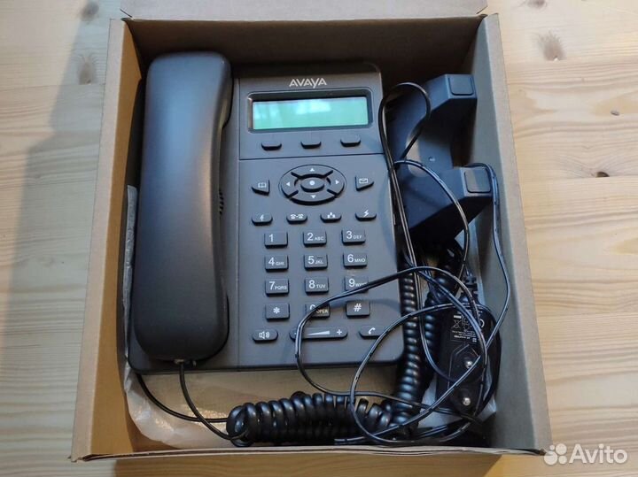 IP Телефон avaya E129
