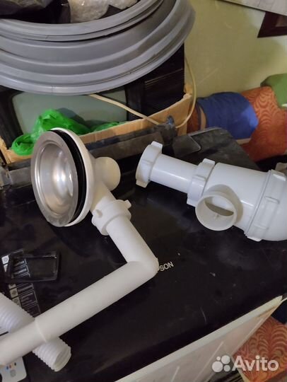 Смеситель для ванны, сифон для кухни