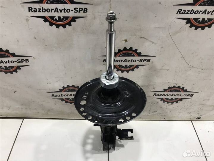 Амортизатор передний правый Nissan Teana J32 2008