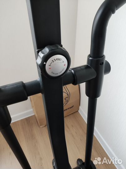 Эллиптический тренажер Evo fitness