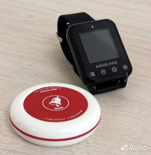 Кнопка вызова официанта и часы пейджер Элит