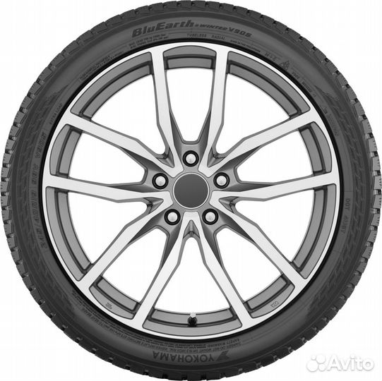 Yokohama W.Drive V905 235/55 R17 103V