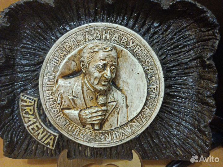 Статуэтки сувениры