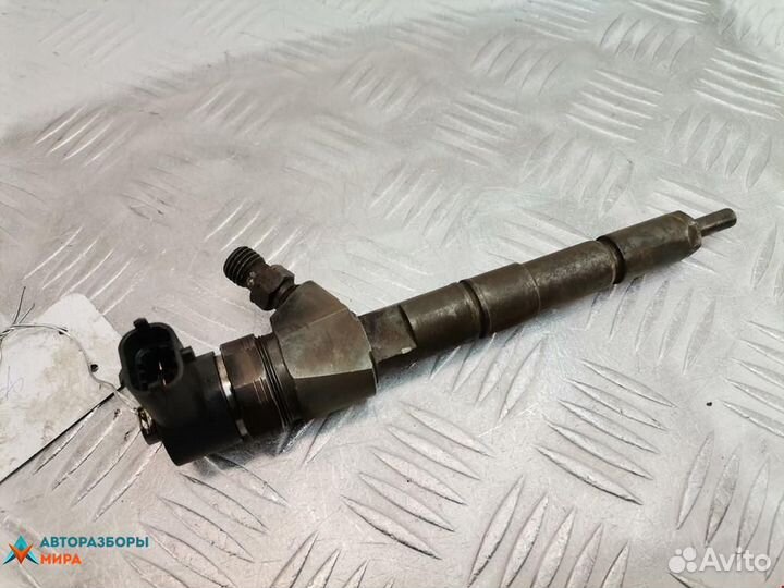 Форсунка Opel Insignia (A) 2008 55566050