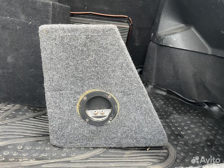 Сабвуфер 10 дюймов JBL CS1014