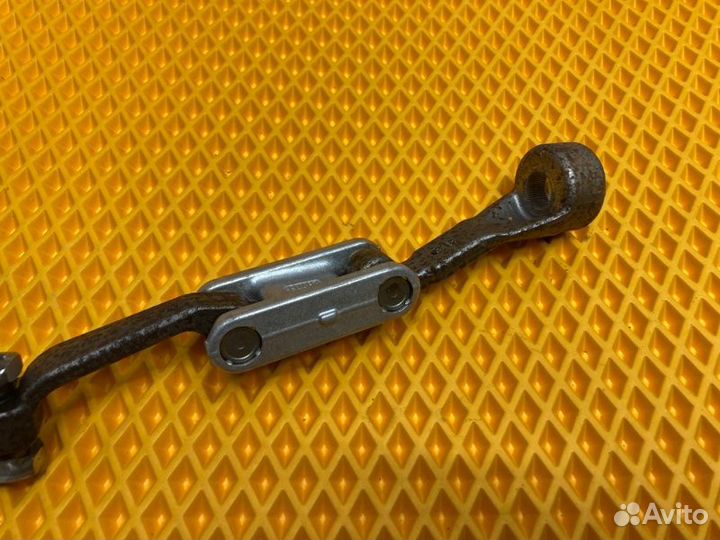 Рулевой карданчик Mercedes Cls W219 3.5 2009