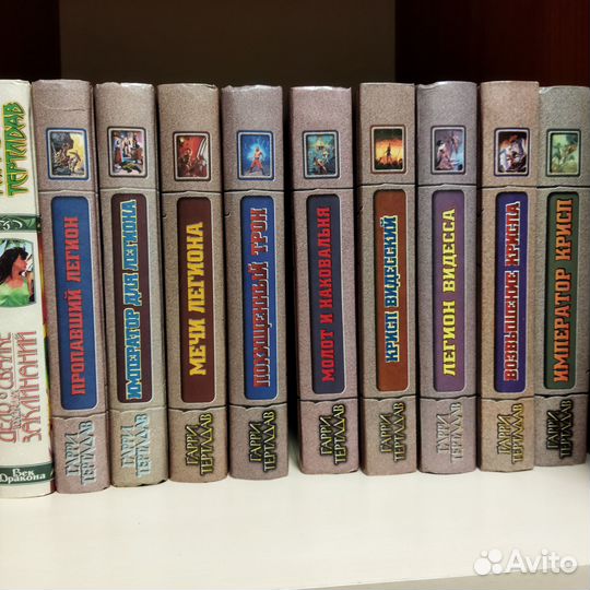 Крис Банч, Маргарет Уэйс, Гарри Тертлдав (18 книг)