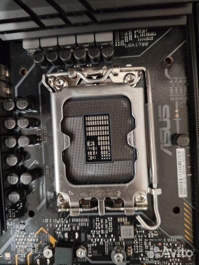 Asus tuf gaming b660m-plus d4
