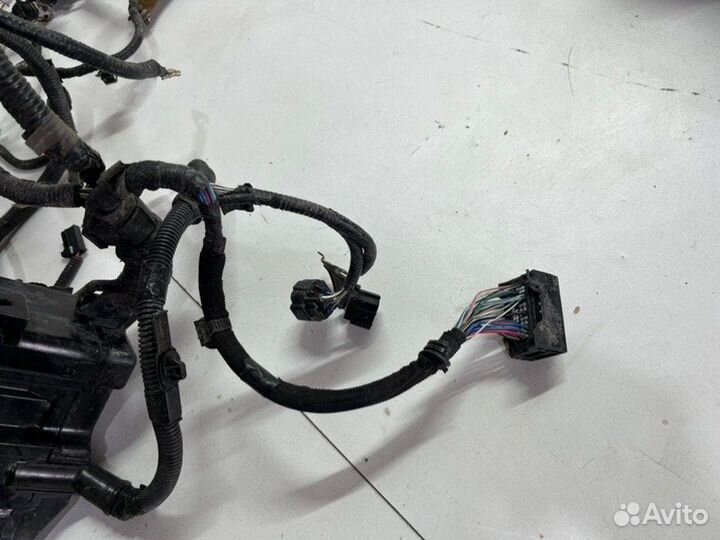 Корпус блока предохранителей передний левый Toyota