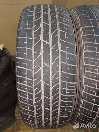 Bridgestone Dueler H/T 843 215/60 R17