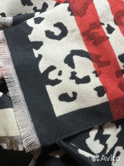 Шарф женский