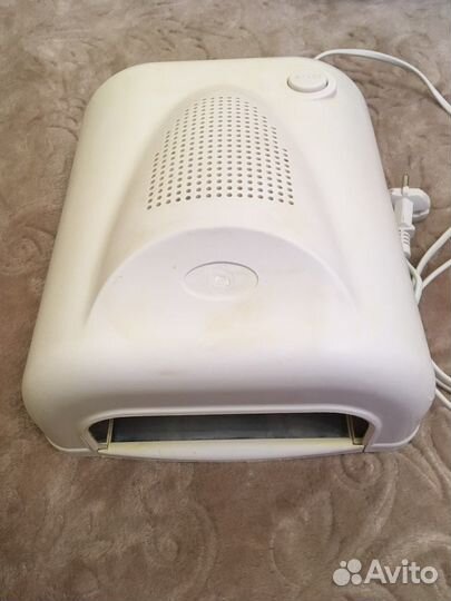 Уф лампа для ногтей