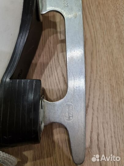 Продам коньки детские