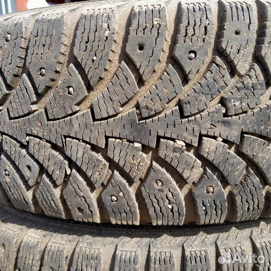 R14 Nokian Tyres Nordman 4 175/65, PCD 4x100 DIA 54.1