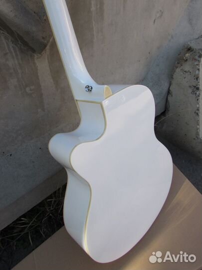 Гитара акустическая. Отличный вариант