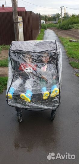 Коляска прогулочная для двойни