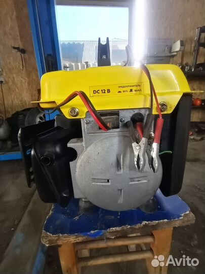 Бензиновый генератор