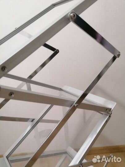 Стойка под брошюры