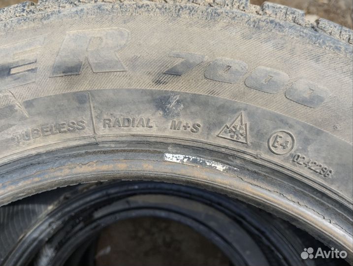 Bridgestone Alenza H/L 33 10.8/10 R15 25