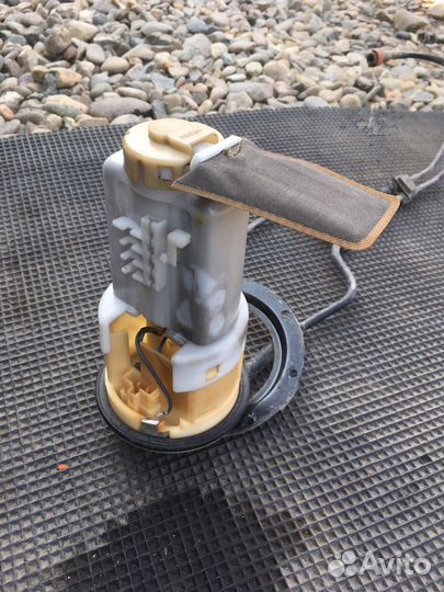 Toyota funcargo бензонасос, трубка