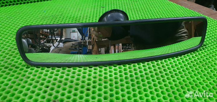 Зеркало салона универсальное на присоске