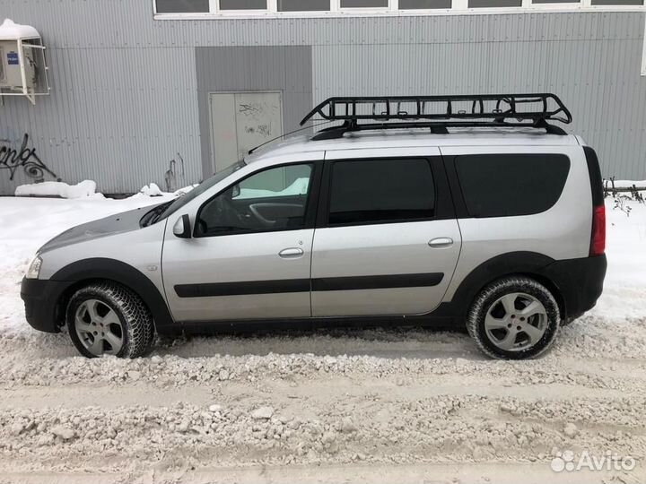 Аренда LADA Largus универсал. Прокат на сутки