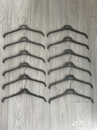 Вешалки плечики детские и взрослые