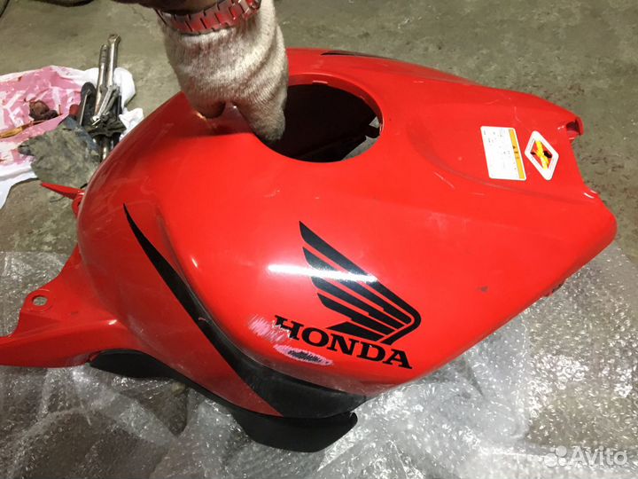 Honda cbr1000rr фальшбак