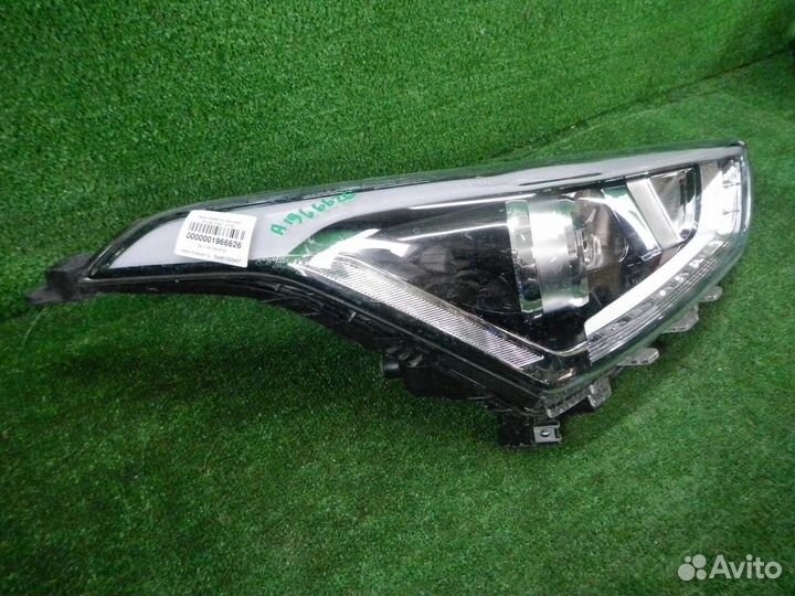 Фара правая Hyundai Creta