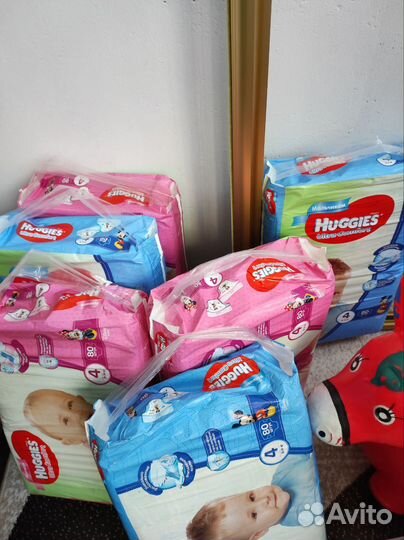 Подгузники huggies 4