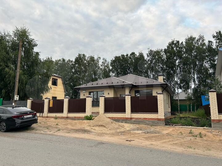 Дом 100 м² на участке 8 сот.