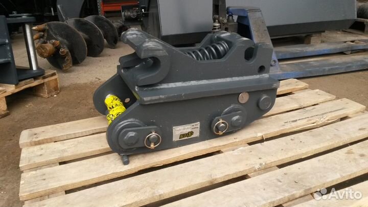 Квик каплер,быстросъем на Komatsu WB93