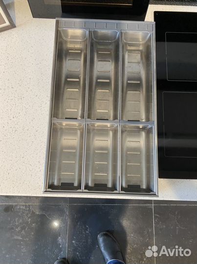 Лоток для столовых приборов