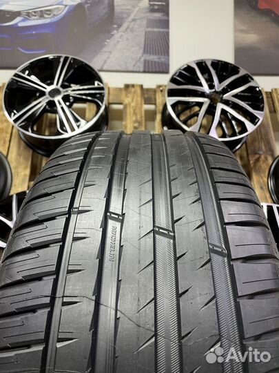 Michelin Pilot Sport 4 SUV 275/55 R19 111W