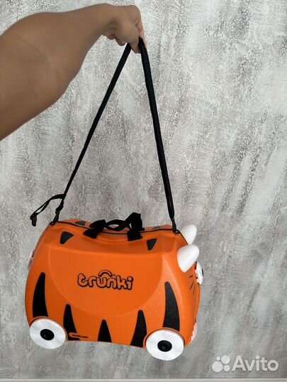 Детский чемодан trunki