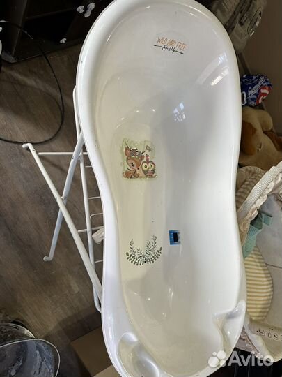 Подставка под ванну и ванночка