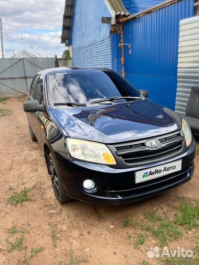 LADA Granta 1.6 МТ, 2012, 150 000 км