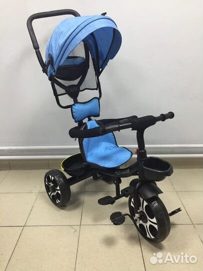 Трехколесный велосипед