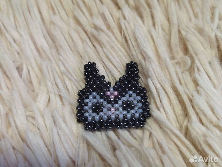 Фигурка из бисера куроми
