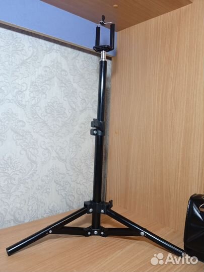 Штатив для телефона