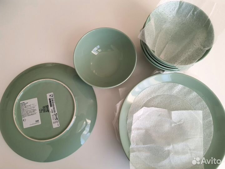 Посуда Икеа Фэргрик мятного цвета