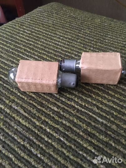 Лампа освещения